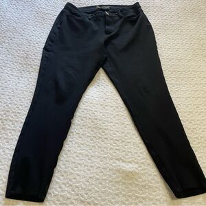 Michael Kors Black Pants ~ Size 8~ Business Casual or Office Wear